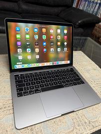 Macbook Pro 13”(2018) - Intel i5 8GB/256GB - 96%🔋
