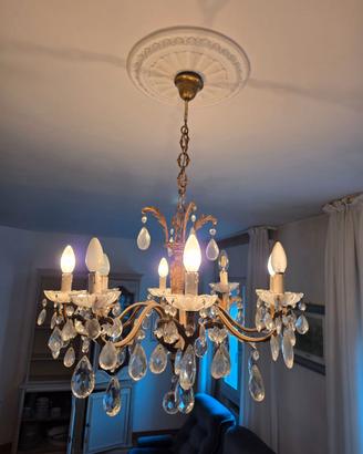 Lampadari a 8 e 6 bracci