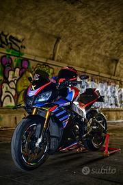 Aprilia tuono v4 replica v4x