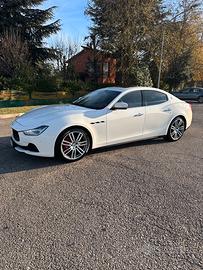 Maserati Ghibli 3.0 V6 Diesel 250 cv