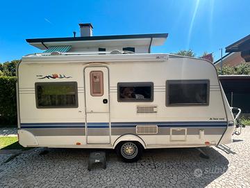 Caravan Hobby 450 uf