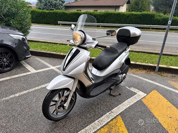 Piaggio Beverly 300 i.e. Tourer – 2009 – 27.000 km