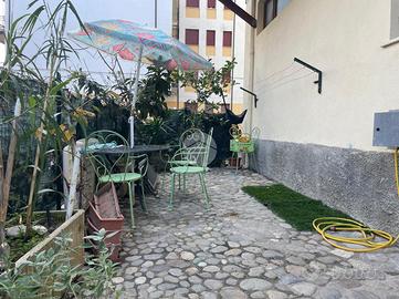 2 LOCALI A FALCONARA ALBANESE