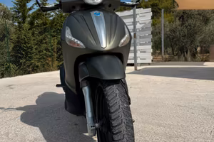 Beverly 300 S