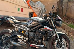 Triumph street triple 765 rs 2018