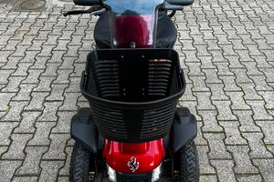 Mini auto elettrica