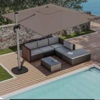 Ombrellone da giardino nuovo e imballato