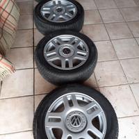 Cerchi in lega wolksvagen condizioni perfette