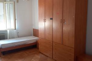 Libera stanza singola spaziosa, via Temanza (PD)