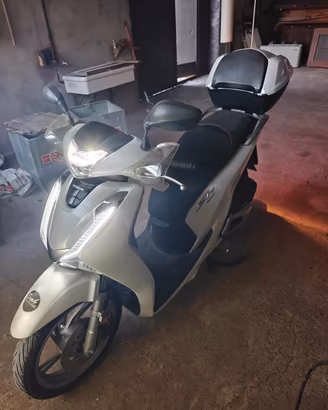 Honda SH125i ABS