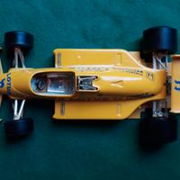 Modellino LOTUS  HONDA 97 T Burago