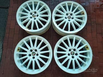 Set Cerchi in lega 17' per Alfa 156 / 147
