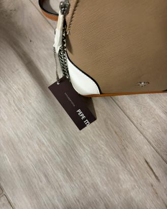 Pochette