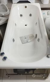 Vasca da bagno idromassaggio