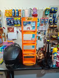 espositore accendini bic