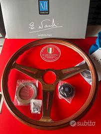 Volante Nardi Classic in legno 39 cm