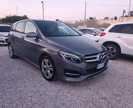 MERCEDES-BENZ B 180 d Automatic Sport