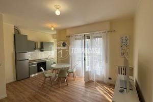 2 LOCALI COMPLETAMENTE RISTRUTTURATO LIBERO SUBITO