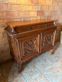 Credenza in stile Luigi XV