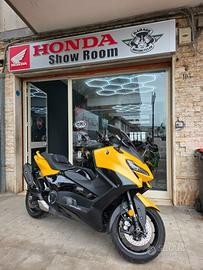 Yamaha TMAX 560