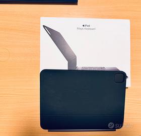 MAGIC KEYBOARD