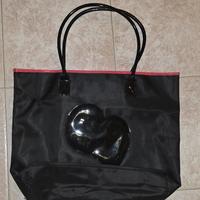 borsa a spalla con maniglie Guess
