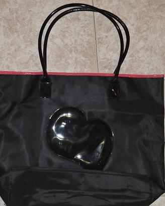borsa a spalla con maniglie Guess