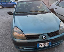 RENAULT Clio 3ª serie - 2004