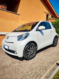 Toyota iq 1.3 cambio automatico