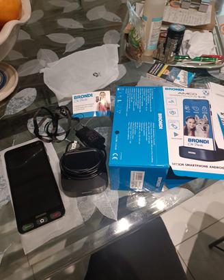 telefono cellulare 