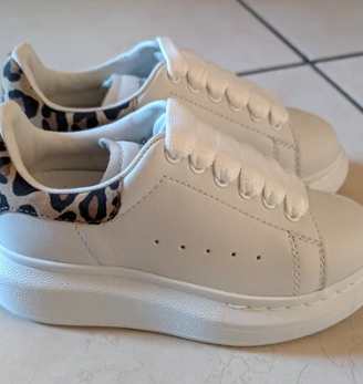 Sneakers Alexander McQueen bambina n. 26 MAI USATE