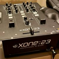 Mixer Allen & Heath Xone:23