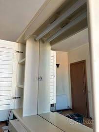 Mobile bagno contenitore