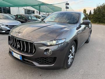 Maserati Levante Q4 3.0 V6 Diesel 275 CV Granlusso