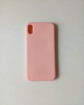 Cover per iPhone XR in condizioni perfette.