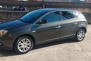 Lancia Delta 1.6 MJT DPF Oro