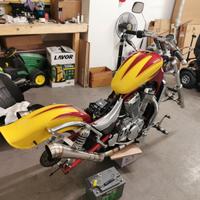 Suzuki VS 800 - 1992