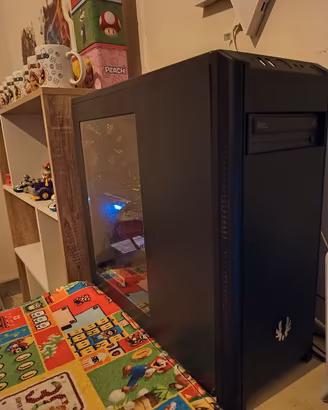 PC gaming 1080p GTX 1080 (monitor e periferiche)