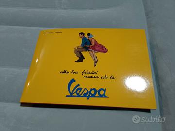 Folder 70esimo francobollo Vespa