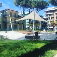 Negozio con "cucina/laboratorio"