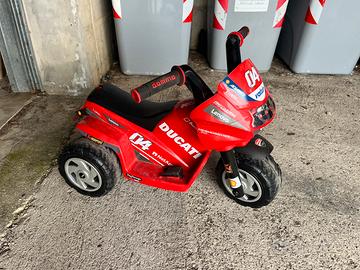 Triciclo elettrico Ducati MotoGP replica