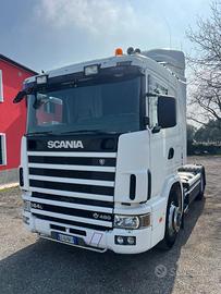 Trattore stradale scania