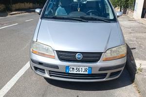 Fiat Idea 1.9 Multijet (200