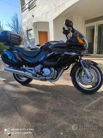  Honda Deauville 