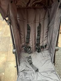 Passeggino pieghevole