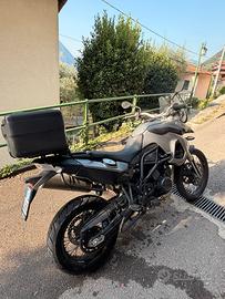 BMW F800GS con tre bauletti priginali