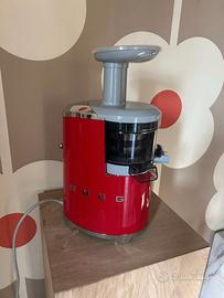 SMEG - Estrattore Rosso - Slow Juicer Model SJF01