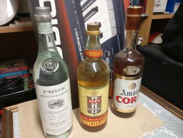  tris di bottiglie vintage anni 70