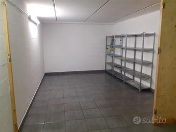 Ampio garage doppio (40m2) - Zona 6