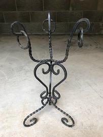 Portavaso in ferro battuto